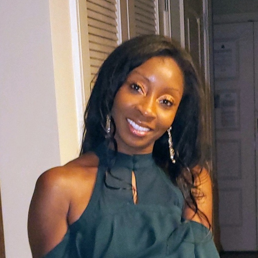 Meet your Posher, Santana